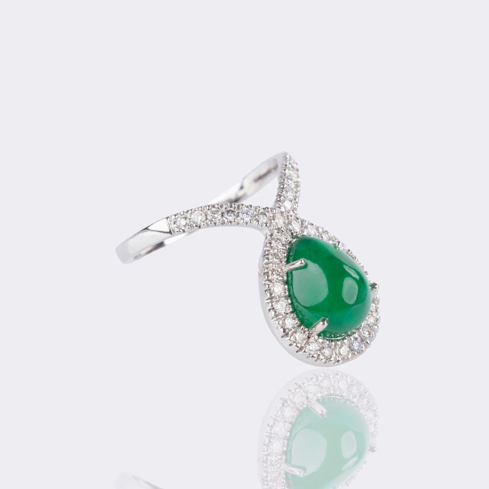 Emerald Ring with Diamonds - image 2
