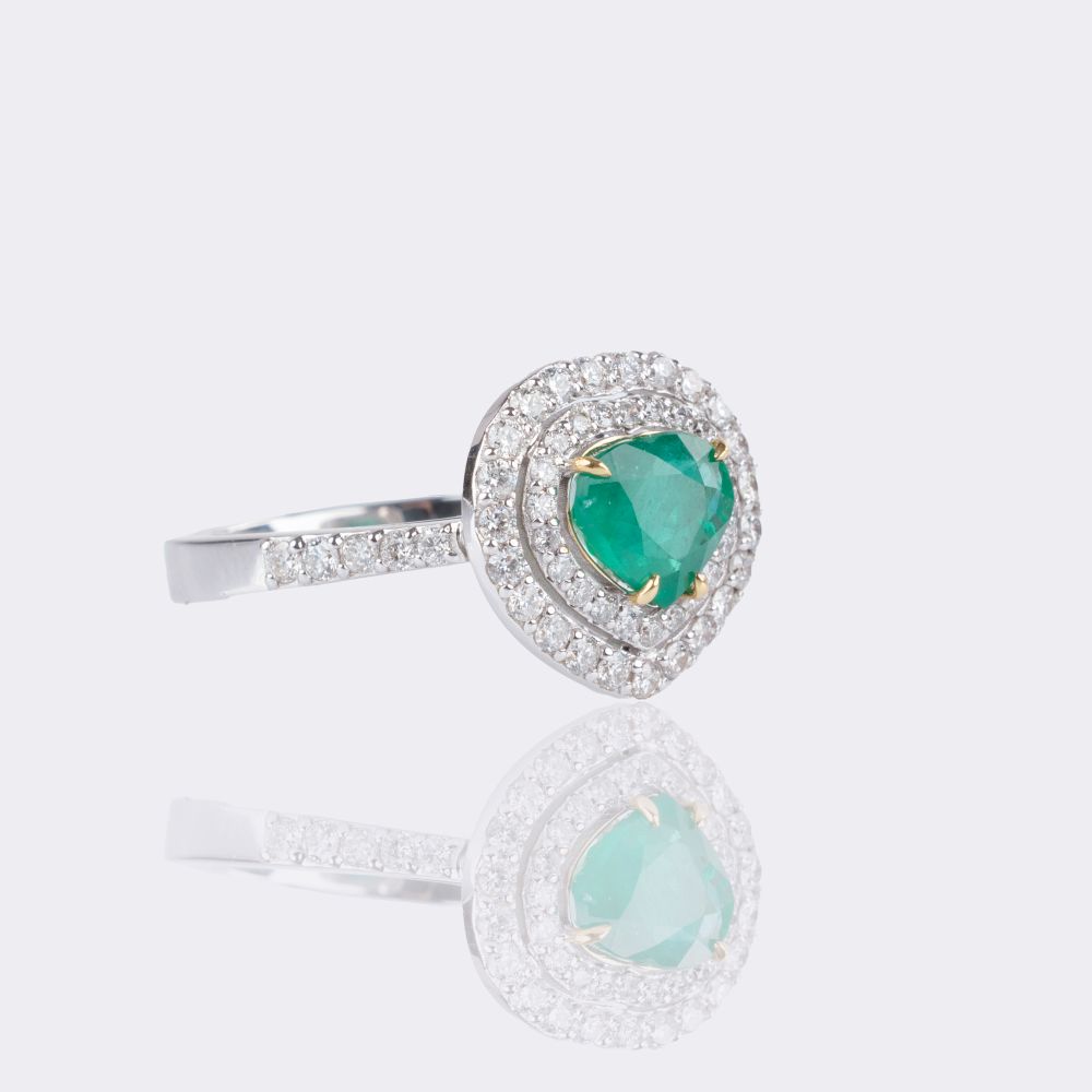 Fein Emerald-Diamond Ring in Heart Shape - image 2