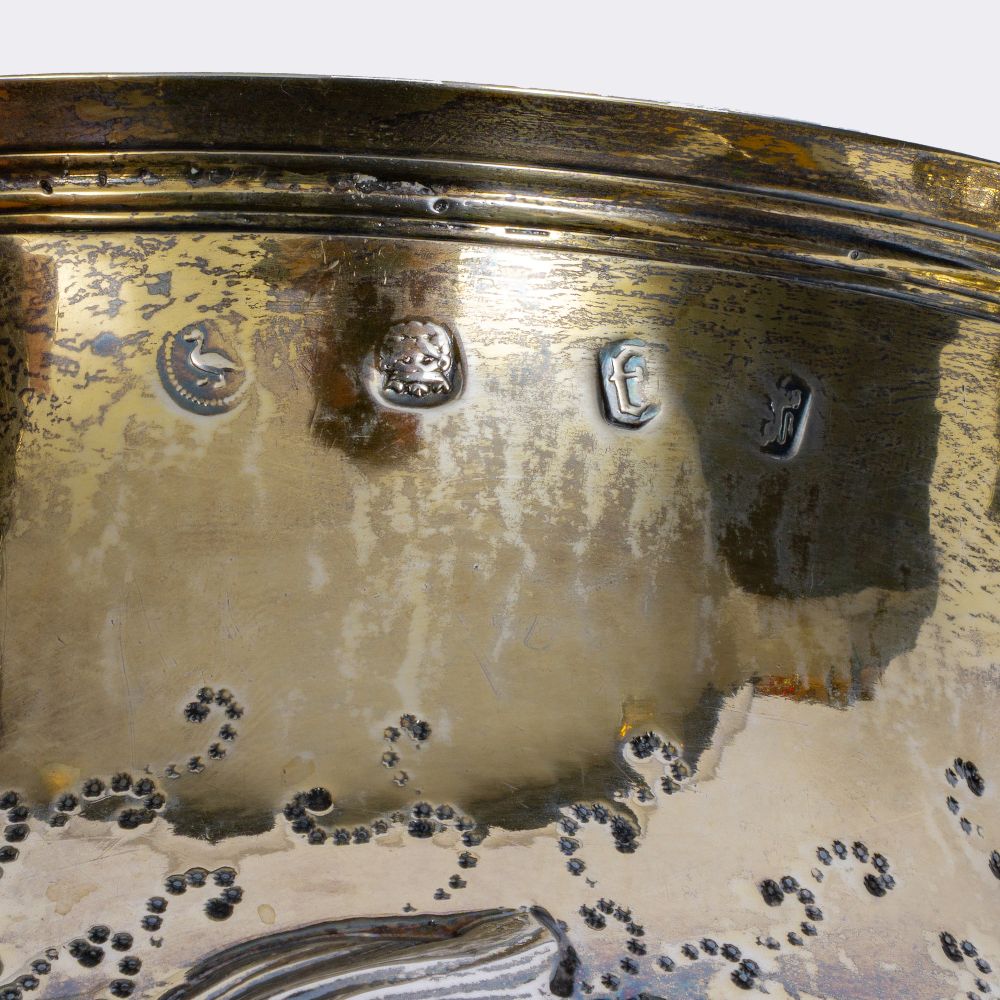 A Significant Charles II Porringer on Stand, formerly a gift from Albert Edward, Prince of Wales - image 4