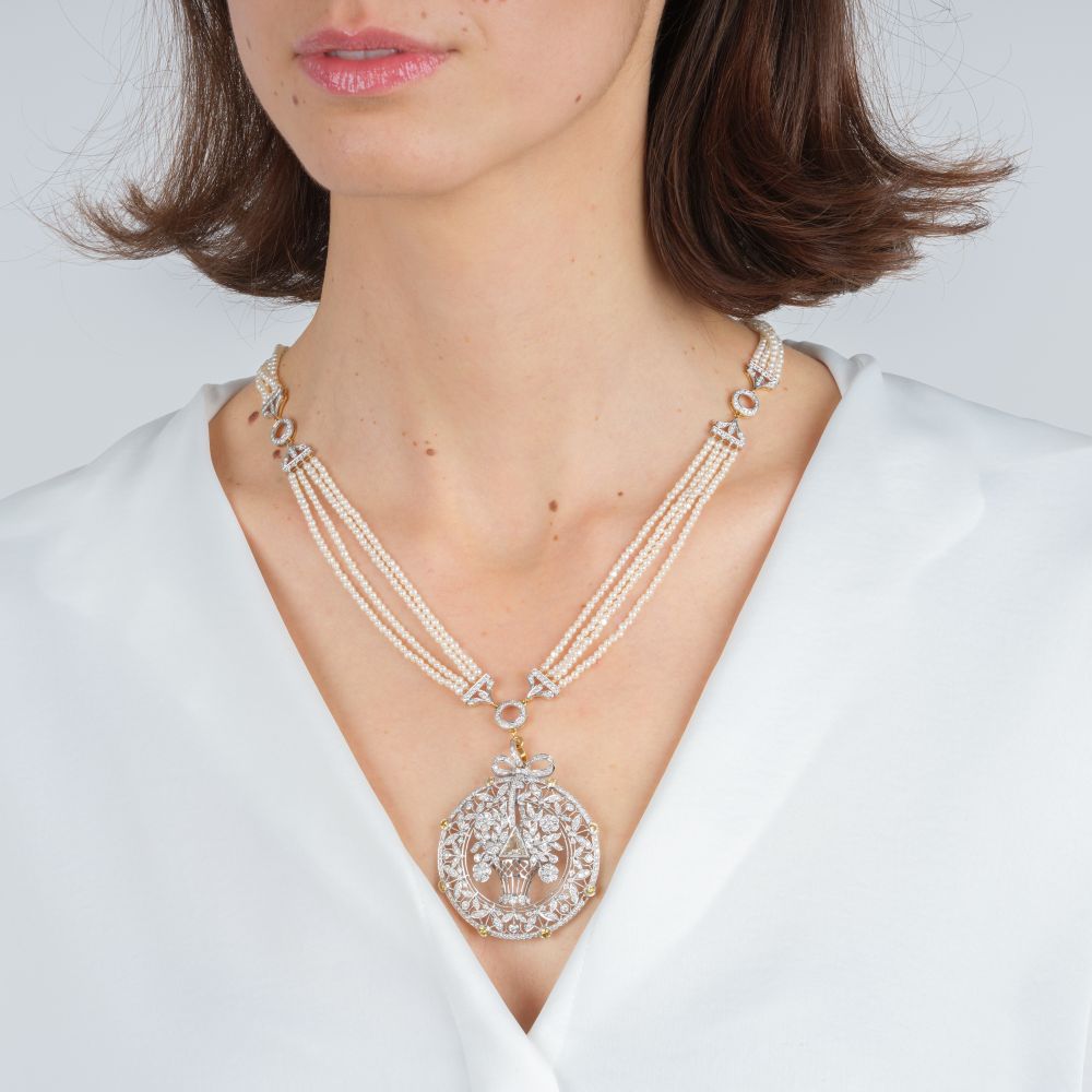 Highcarat Diamond Pendant on Pearl Necklace - image 3