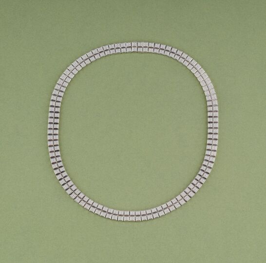 Iconic Diamond Necklace 'Ice Cube'