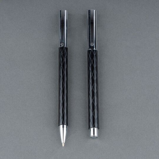 Two Pens 'Ambition Rhombus'