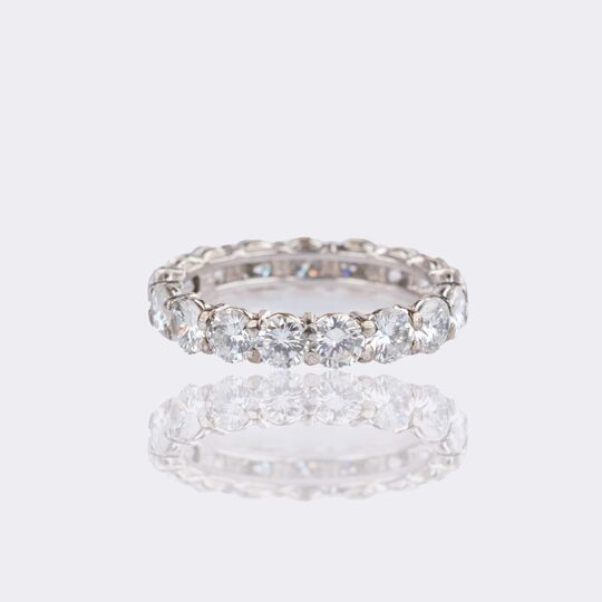 Fine Memory Ring with Diamonds