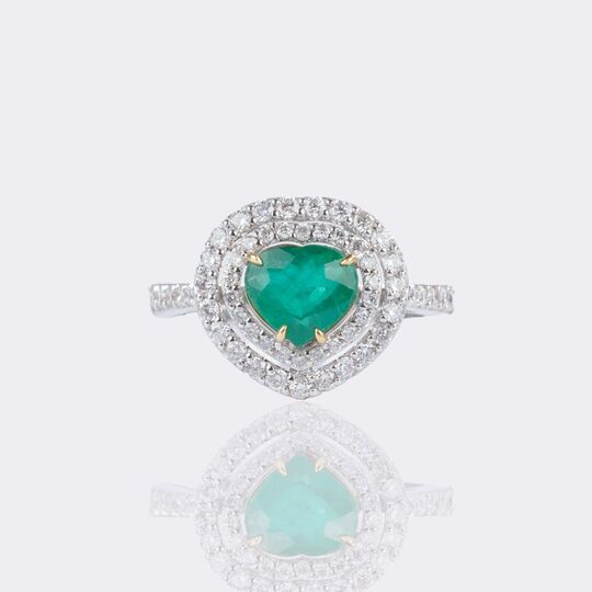 Fein Emerald-Diamond Ring in Heart Shape