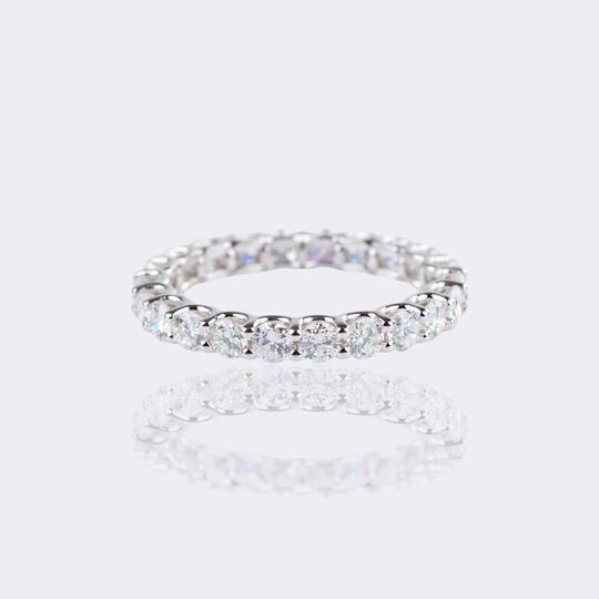 Fine Riviére Diamond Ring