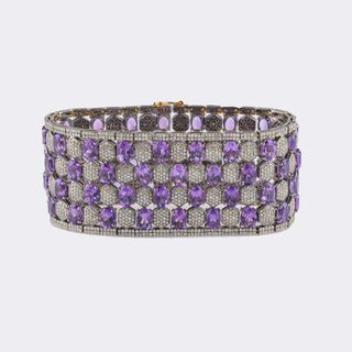 An exceptionel Bracelet with Amethysts and Diamonds