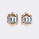 Pair of Vintage Aquamarine Earclips with Diamond