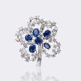 An exceptionel Vintage Flower Brooch with Diamonds and Sapphires - image 1