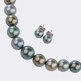Tahiti Pearl Jewelry-set with Necklace and Studs - image 1