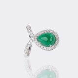 Emerald Ring with Diamonds - image 3