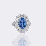 Very Fine Natural Sapphire Ring with Diamonds - image 1