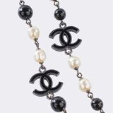 CC Sautoir Faux Pearls 'Noir et Blanc' - image 1