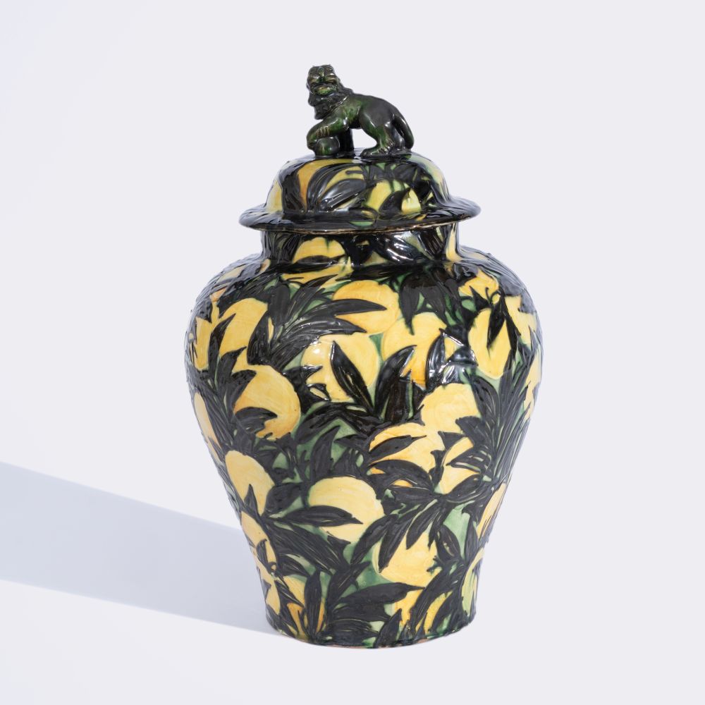 Außergewöhnliche große Deckelvase 'Zitronen'