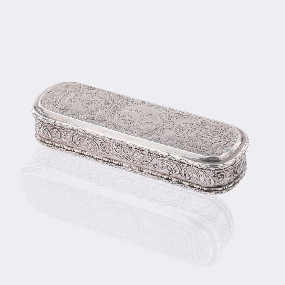 Tabatière auf die Schlacht bei Minden am 1. August 1759