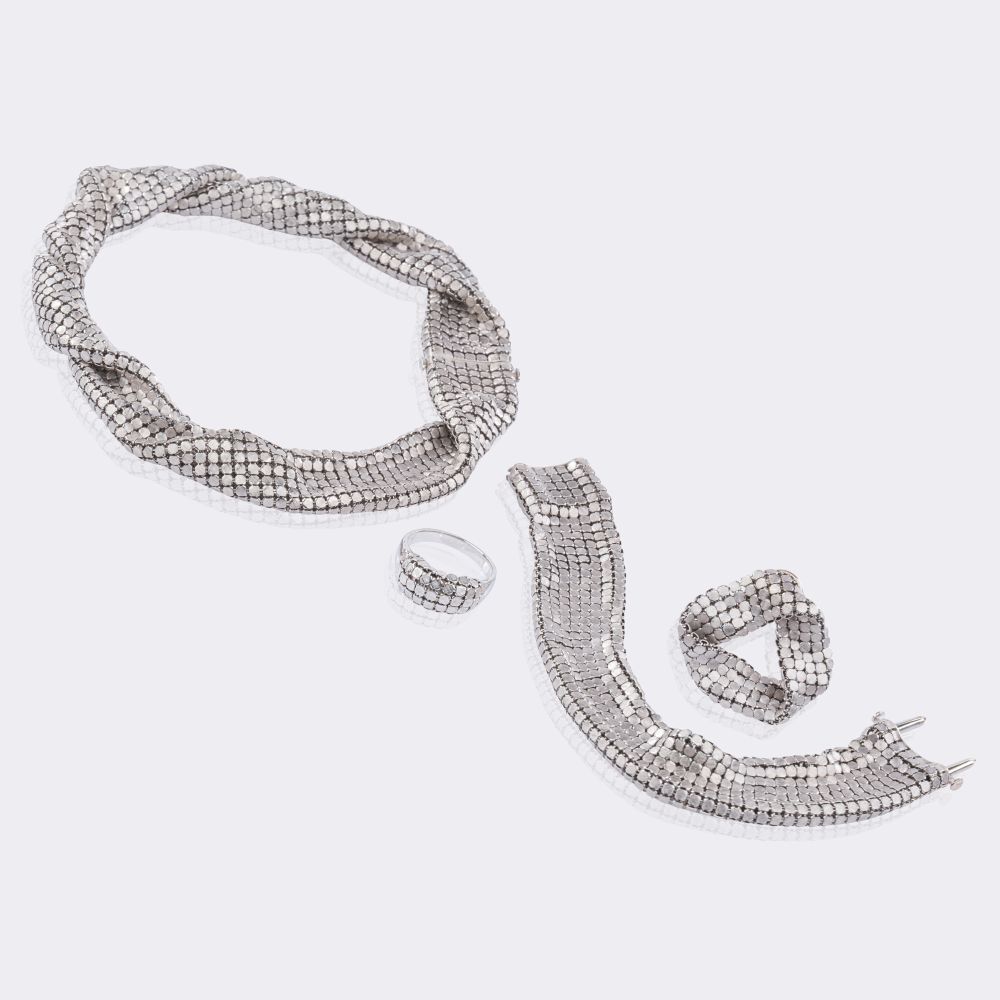 Ikonisches Weißgold-Set 'Pharao' mit Collier, Armband, Brosche und Ring - Bild 2