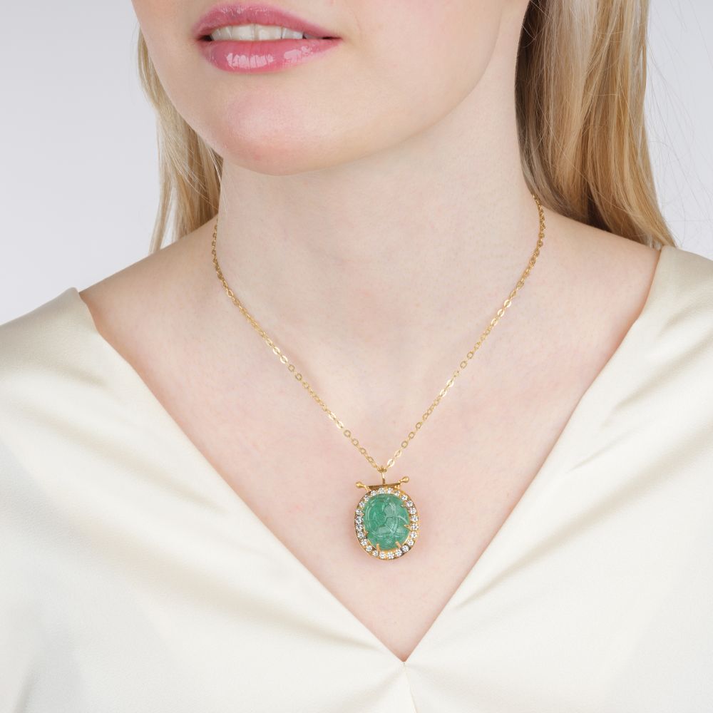 Smaragd Brillant Anhänger mit Blüten-Dekor an Kette - Bild 3