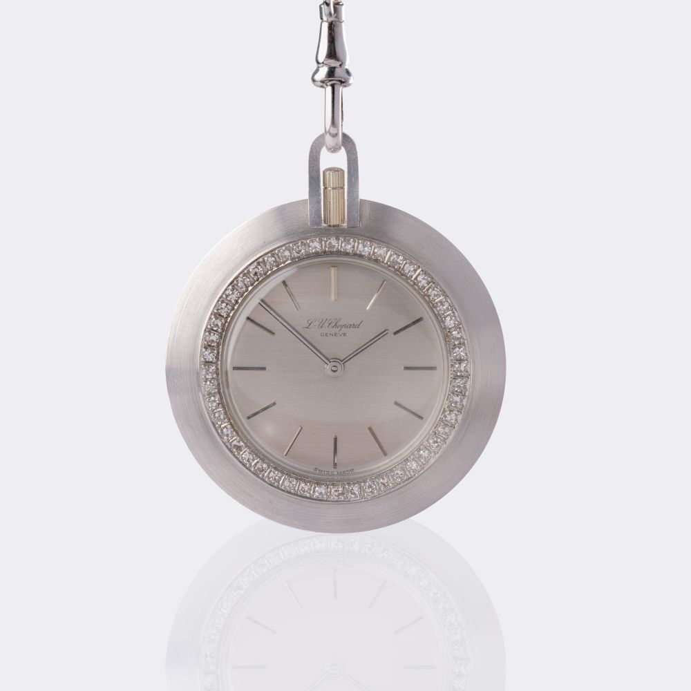 Feine Frackuhr mit Diamanten