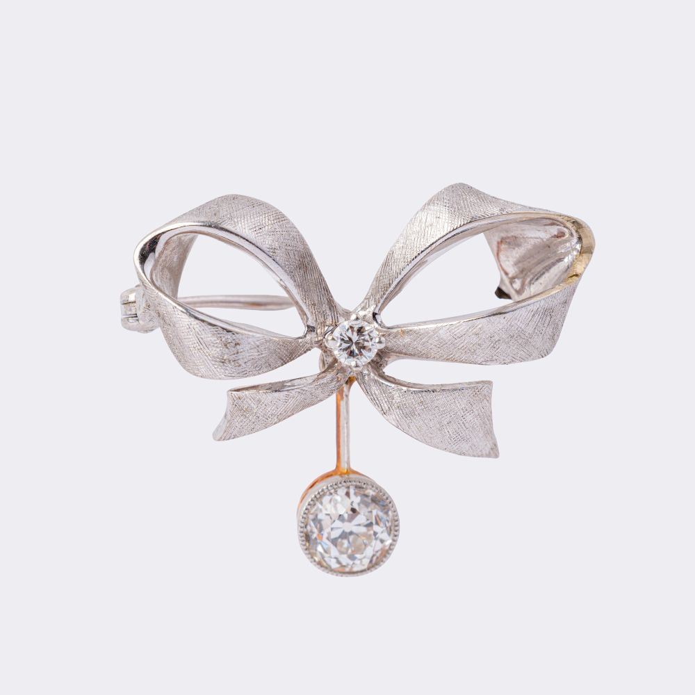 Schleifenbrosche mit Altschliff-Diamanten