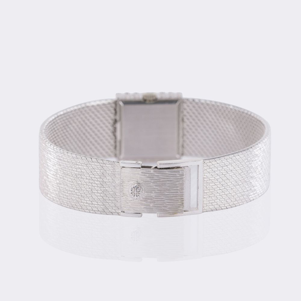 Feine Damen-Armbanduhr mit Diamanten - Bild 4