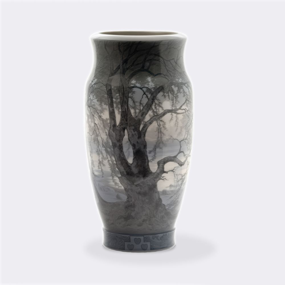 Große Jugendstil-Bodenvase mit Waldlandschaft