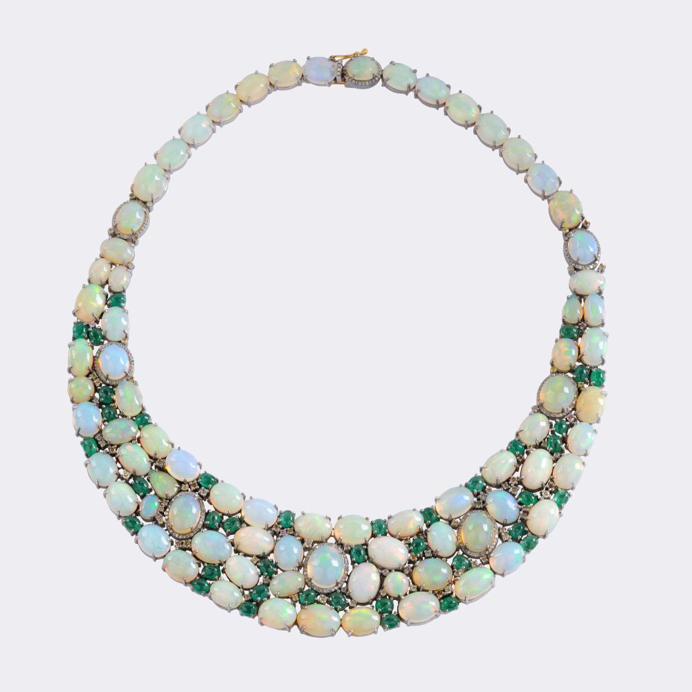 Opal Smaragd Brillant Collier mit passendem Paar Ohrhänger - Bild 3