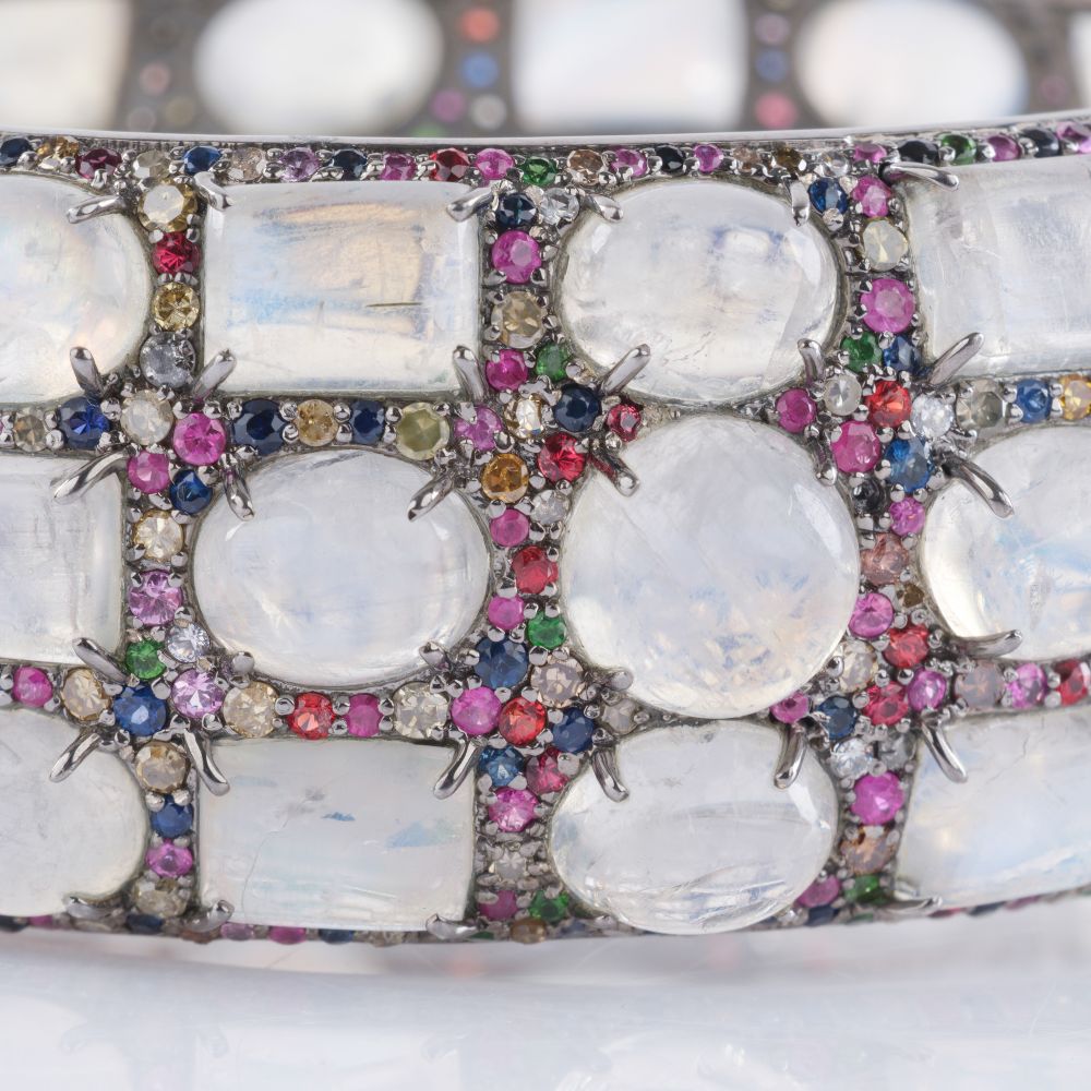 Mondstein Armreif mit mehrfarbigen Saphiren - Bild 5