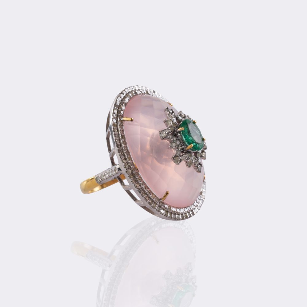 Rosenquarz Cocktailring mit Smaragd- und Diamant-Besatz - Bild 2