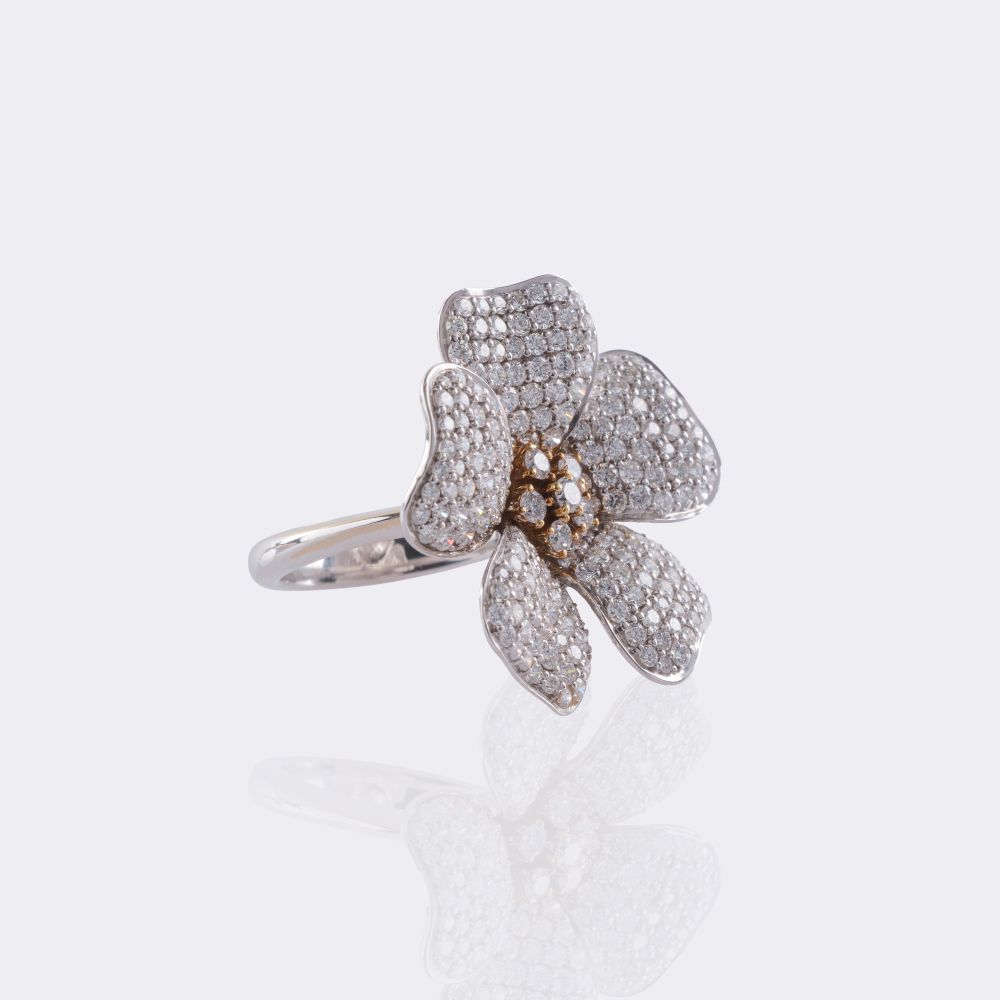 Brillant Cocktailring 'Camélia' - Bild 3