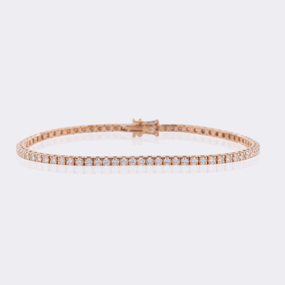 Feines Tennisarmband