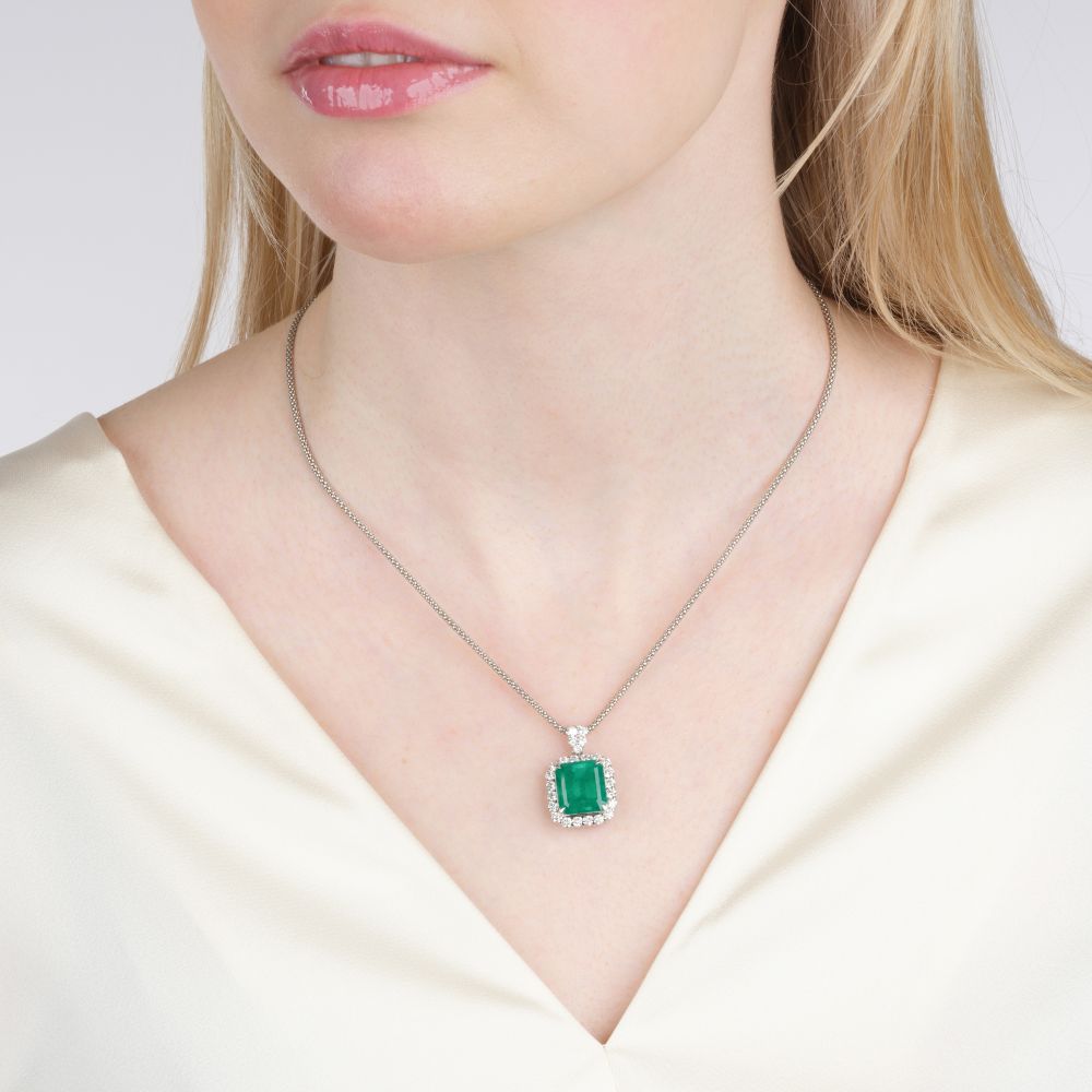 Hochwertiger Smaragd-Brillant Anhänger an Kette - Bild 3