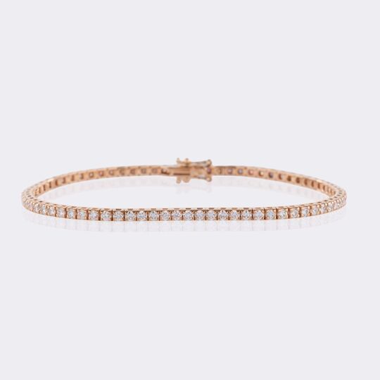 Feines Tennisarmband