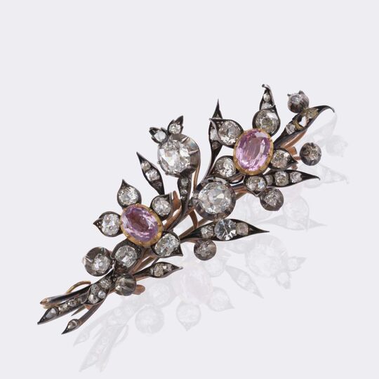 Fin de siècle Brosche mit Altschliffdiamanten und Rosa Turmalinen