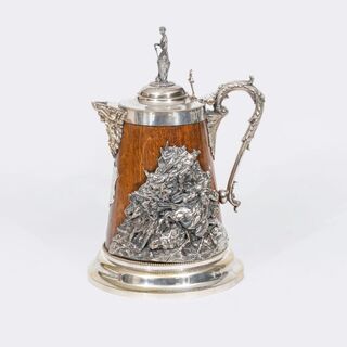 Großer Deckelhumpen mit Schlachtenszenen