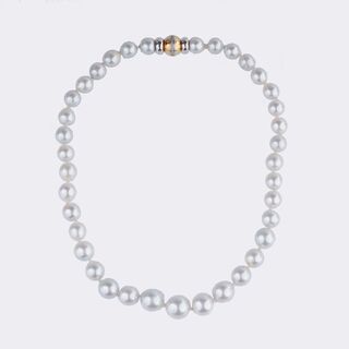 Südseeperlen-Collier mit Brillantschließe