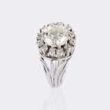 Solitaire diamond ring - image 4