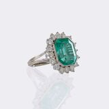 Hochkarätiger Smaragd Ring mit Brillanten - Bild 2