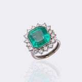 Hochkarätiger Smaragd Ring mit Brillanten - Bild 3