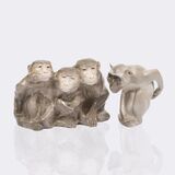 Sitzendes Affen-Trio von Knud Kyhn und sitzender Affe