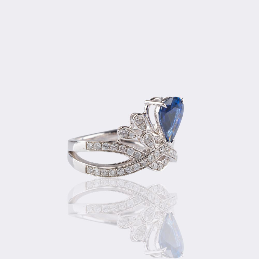 Natürlicher Saphir Ring mit Brillanten - Bild 2