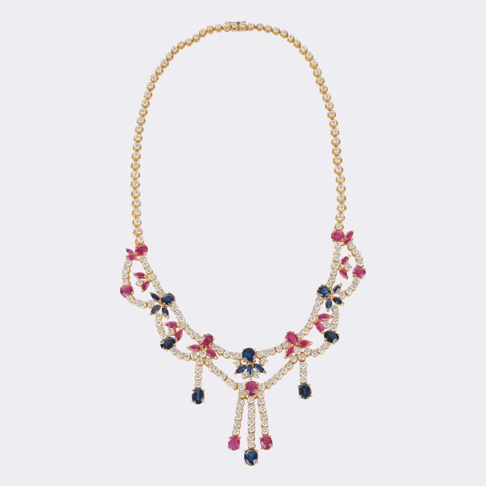 Außergewöhnliche Rubin Saphir Brillant Parure: Collier, Armband und Paar Ohrringe - Bild 5
