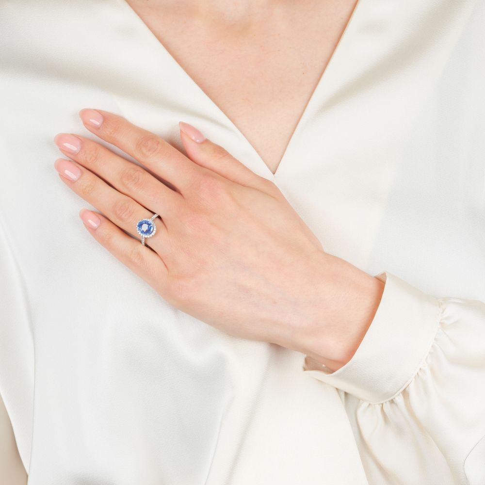Natürlicher Saphir Ring mit Brillant-Besatz - Bild 4