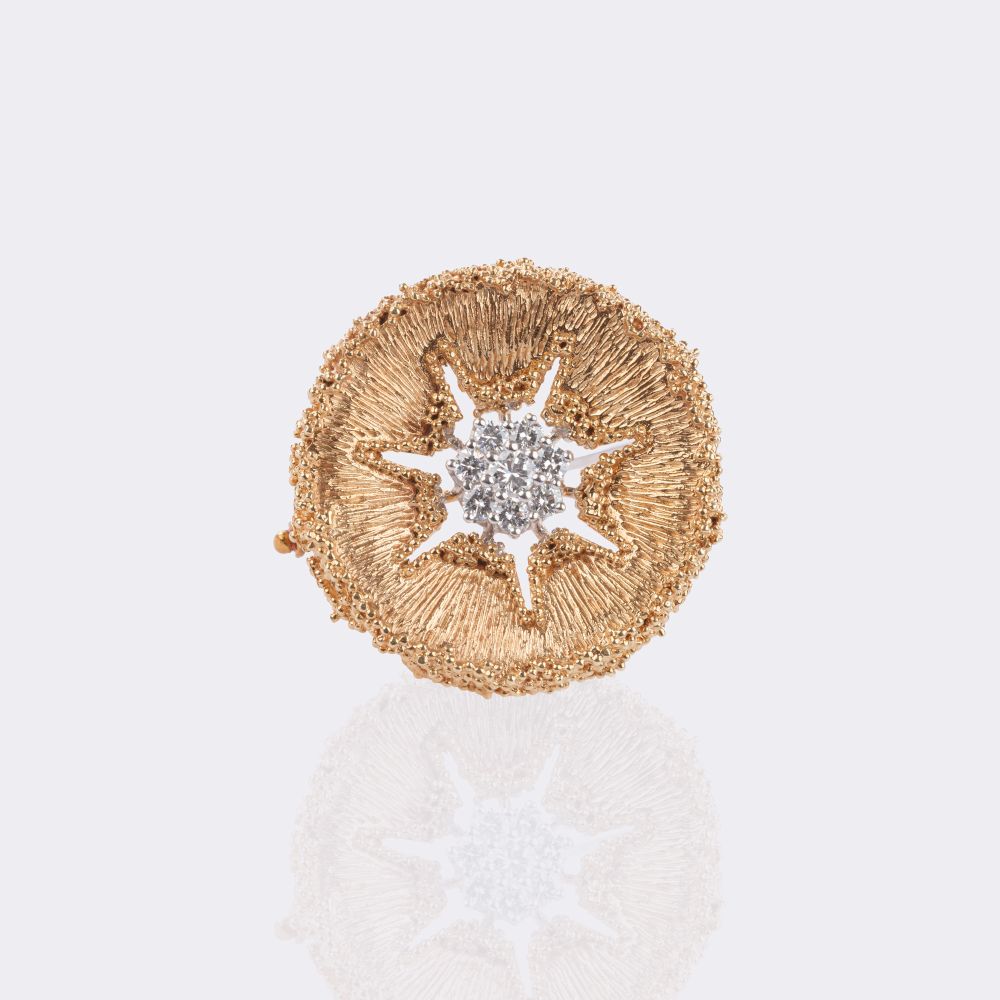 Brosche mit Brillant Besatz