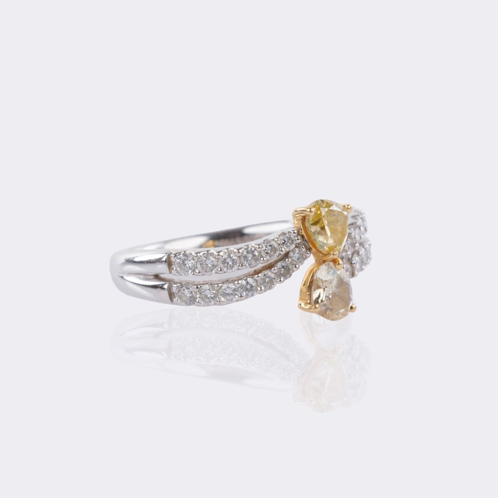 Fancy Diamond Ring Toi-et-Moi - image 2
