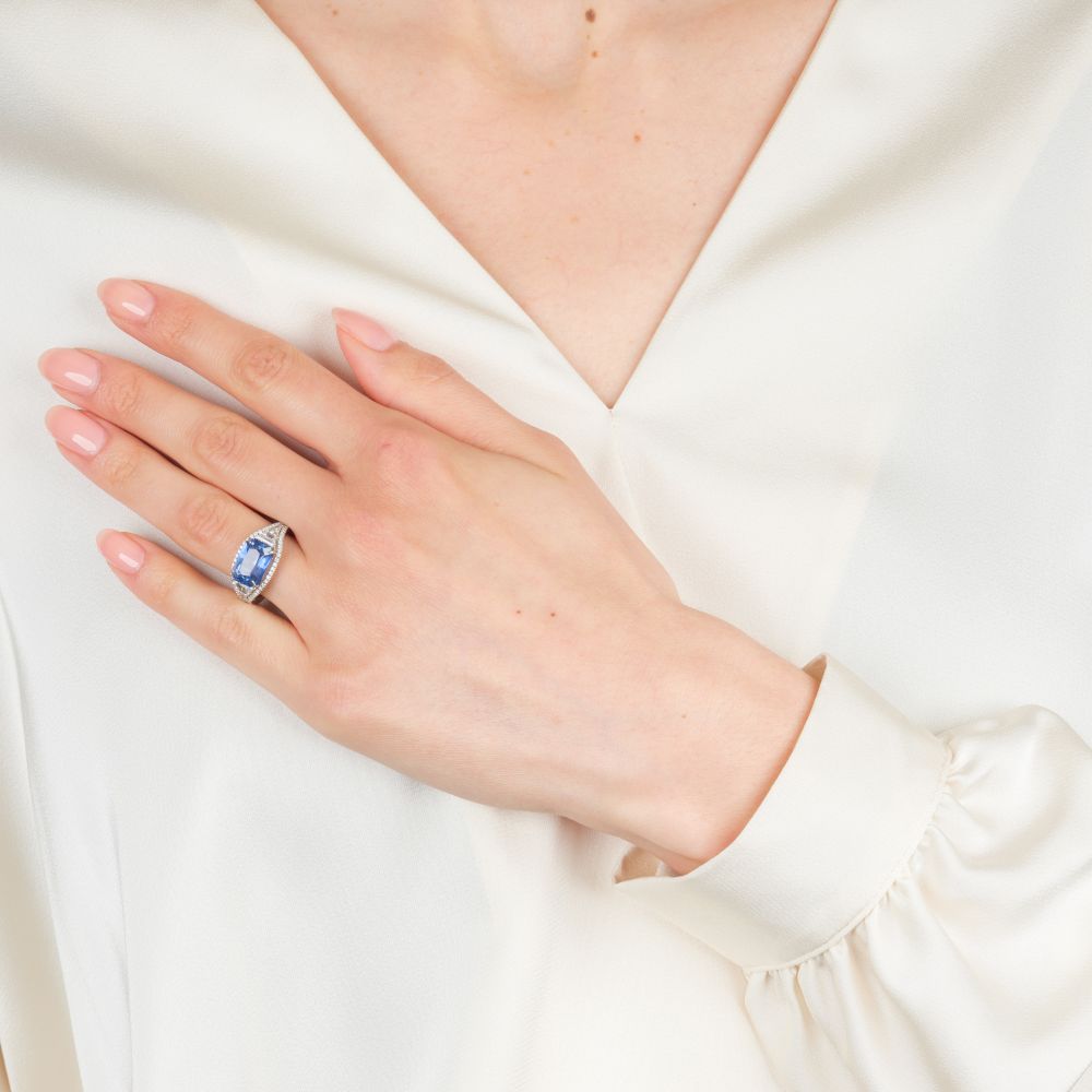 Natürlicher Saphir Ring mit Brillant-Besatz - Bild 4