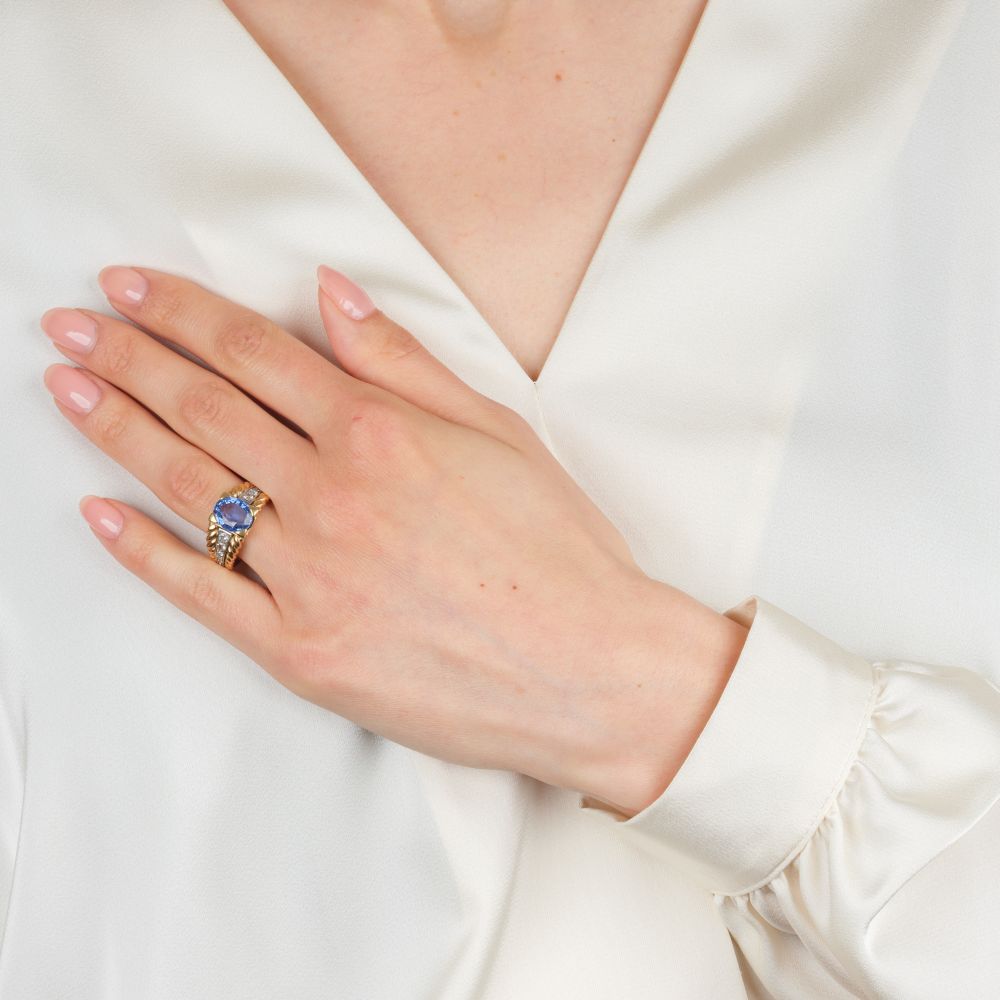 Natürlicher Vintage Ceylon Saphir Ring mit Brillant-Besatz - Bild 4