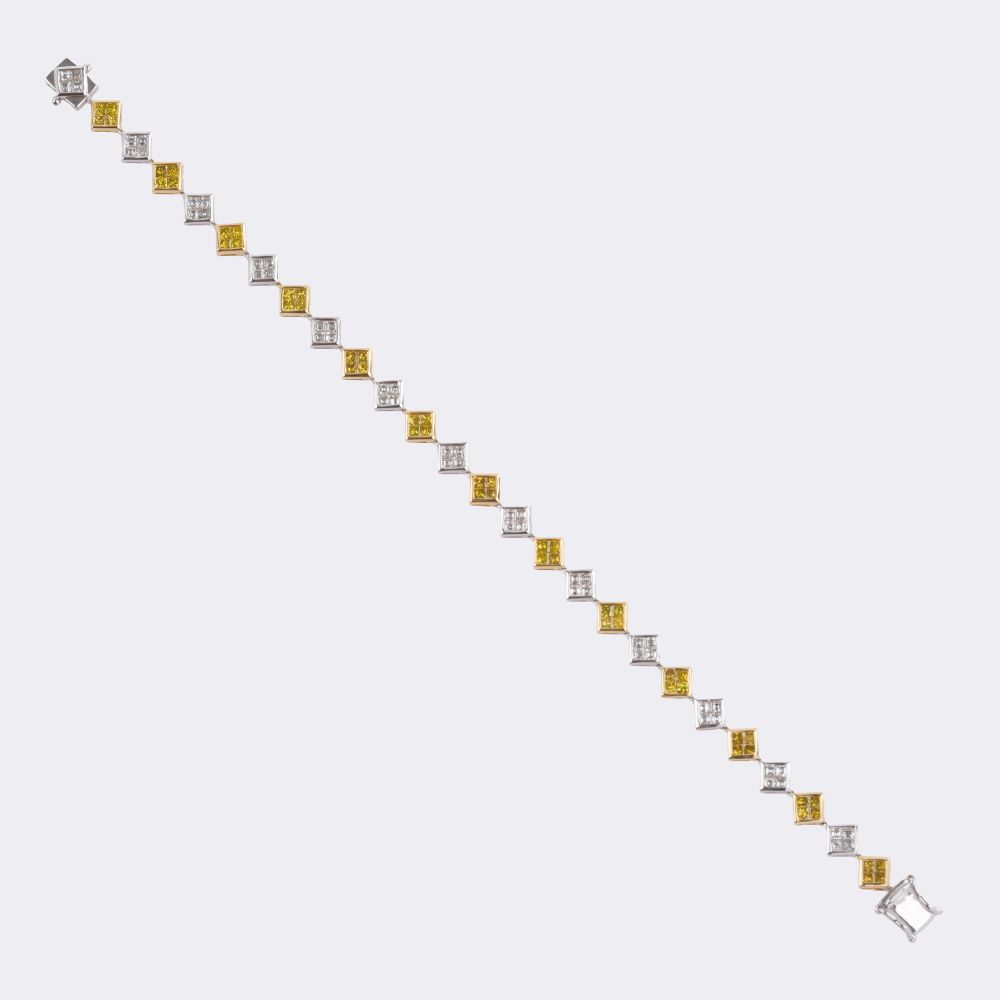 Bicolour Armband mit fein-weißen und Fancy Diamanten - Bild 2