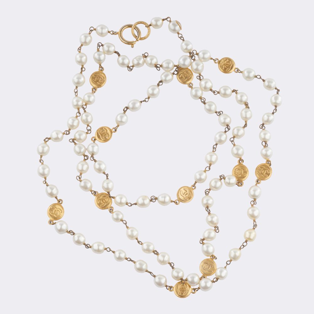 CC-Sautoir with Faux Pearls - image 2
