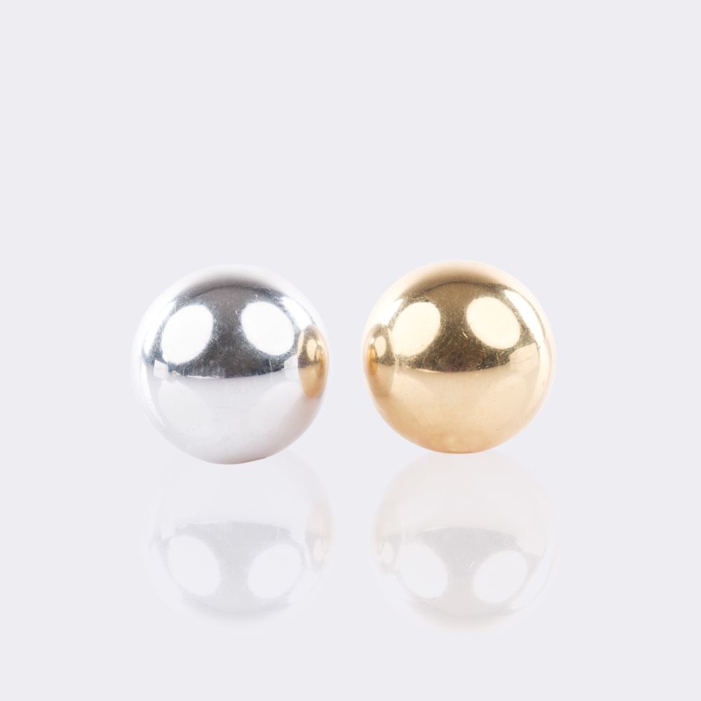Set of 2 large Ball Clasps