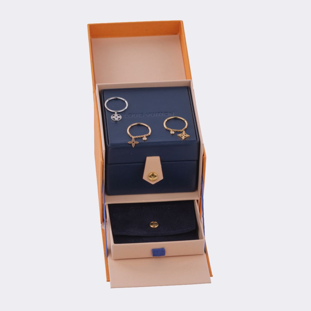 Three Rings with Diamonds 'Monogram Idylle Dangling Variations' - image 3