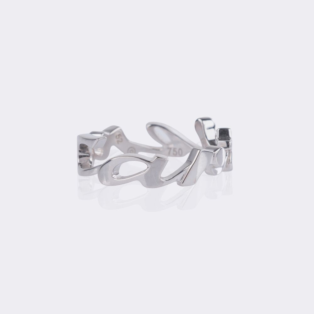 'Signature' Ring